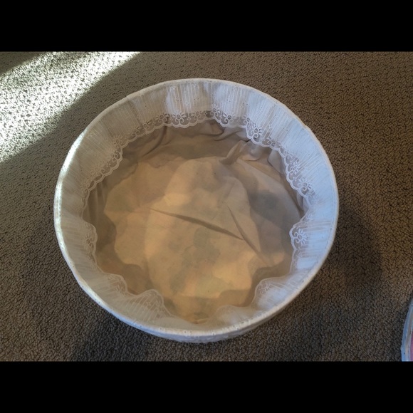 CLOSET CLEAR OUT! DONATING SOON! ❤️ Handmade quilted round storage box ❤️ - Picture 8 of 12